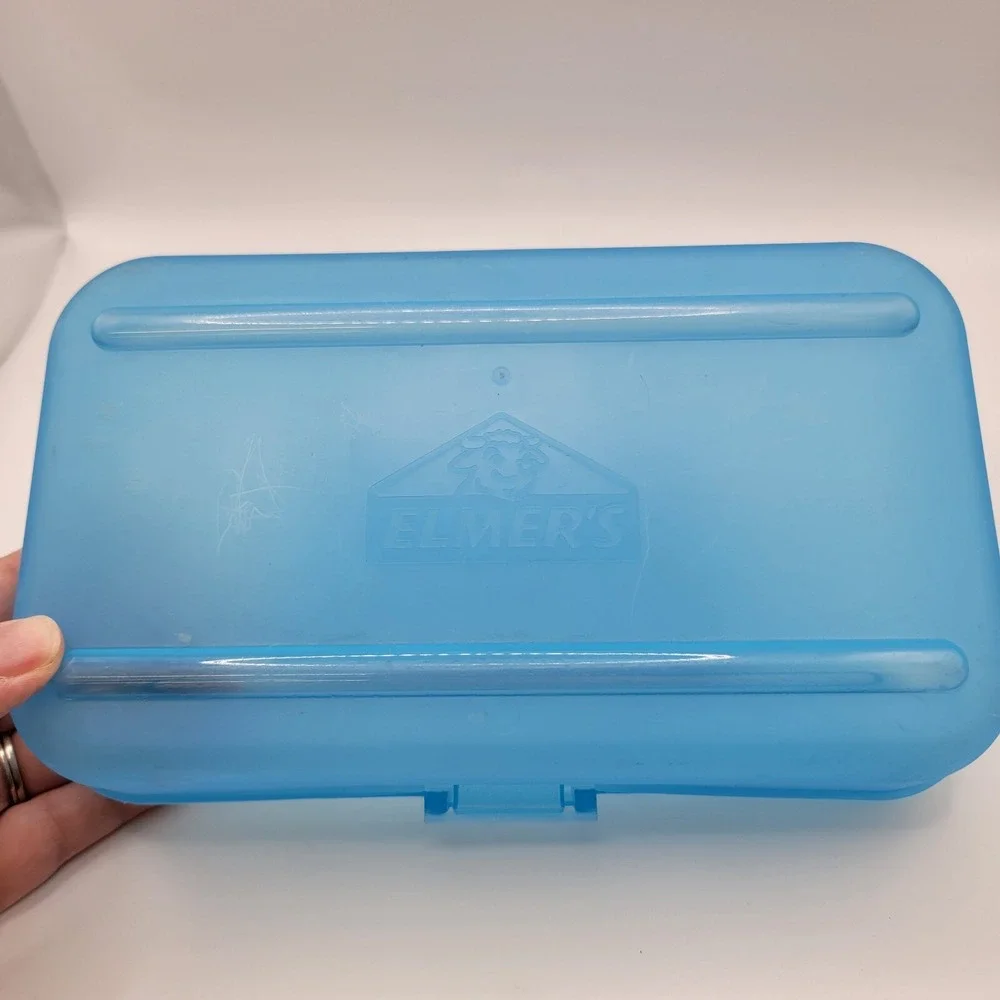 Elmers Blue Supply‎ Case